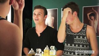 Peeping Troy - Troy Ryan, Elliott Grey