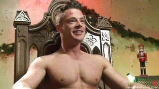 Stuffing the holiday whore