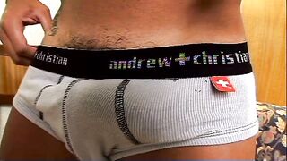 Andre Silva bangs Gabrial Liarh