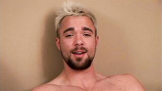 Bruno Durango bangs Nelson Troy