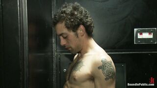 Glory Hole Pig (Tristan Jaxx & Jake Steel)