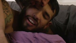 Jonathan Agassi & Draven Torres Have Bareback Sex