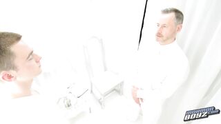 Elder Kensington - Initiation