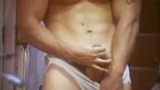 Muscle Up - Butch Barnes, Dennis, Mario, Billy