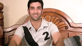 A blow-job lover gets his first gay head