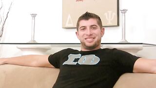 Big STR8 Dude Gets Sucked Off & Shoots Huge