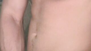 COLLEGE STUDENT SHOOTS A MASSIVE LOAD!