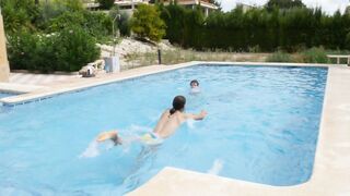 Spanish Adventures Part 6: Pool Noodles