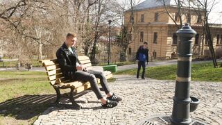 Bench Pressure (Antony Carter, Lucas Drake)