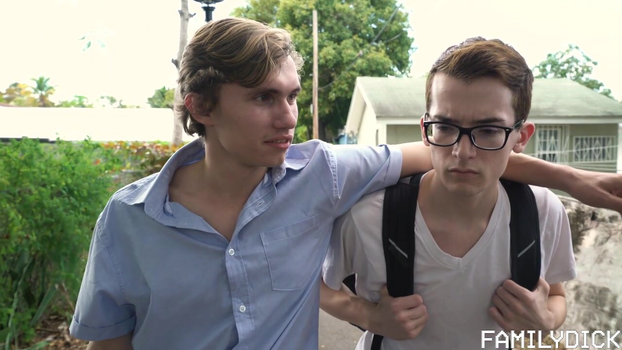 Smell My Nuts - Darron Bluu, Alex - GayHardFuck.com