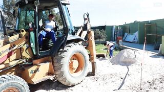 Raw Builders, Sc.1 David Sky, Mike Cole