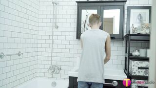 Skinny Boy Randi Wanking For You To Watch