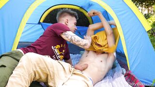 Pitch A Tent (Max Gen, Rimi Morty)